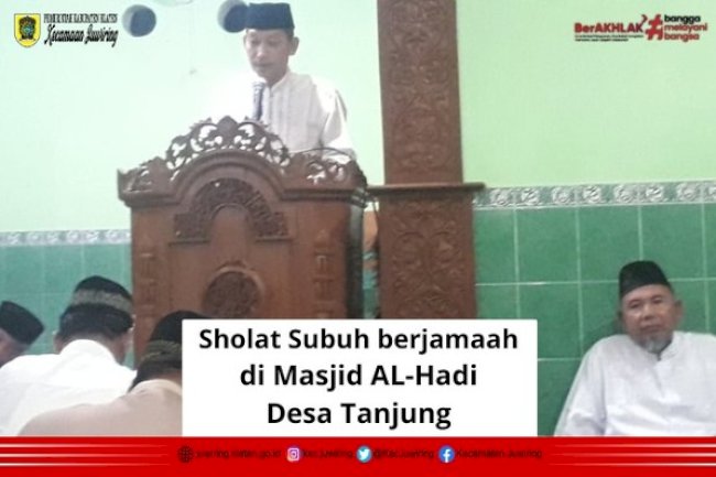 Sholat Subuh berjamaah di Masjid Al-Hadi Desa Tanjung