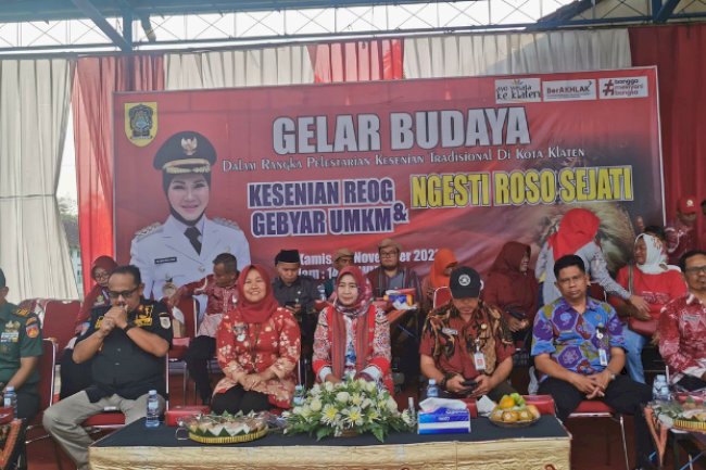 Seni Budaya Kesenian Reog Kecamatan Juwiring