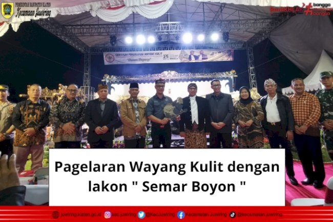 Pagelaran Wayang Kulit dengan lakon " Semar Boyon "