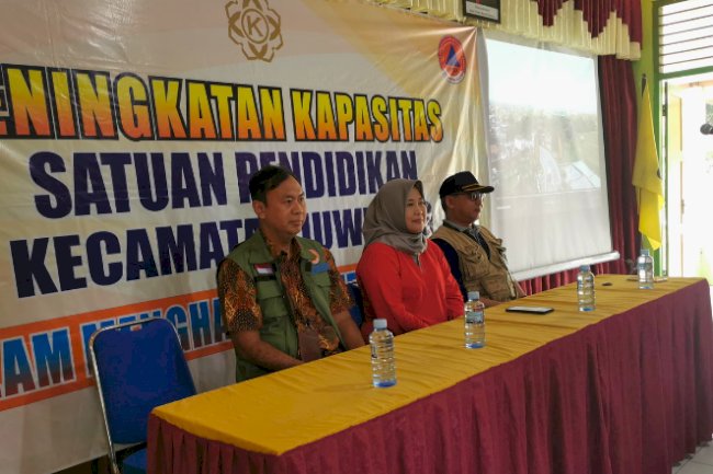 Peningkatan Kapasitas dalam Menghadapi Potensi Bencana SMP 2 Juwiring
