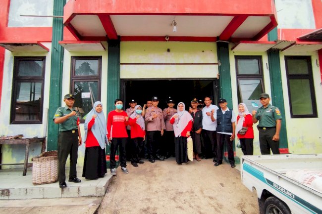 INSPEKSI MENDADAK KEAMANAN PANGAN DI TOKO DAN PASAR WILAYAH JUWIRING UNTUK MENCEGAH PEREDARAN MAKANAN KADALUARSA