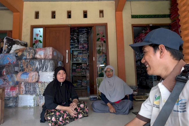 Pada tanggal 10 Mei 2025 pendamping melakukan penandatanganan surat pernyataan KPM PKH atas nama ibu sri wahyuni dari desa kenaiban yang ingin mundur bantuan dengan disertai pendaftaran PPSE (Program Pemberdayaan Sosial Ekonomi)