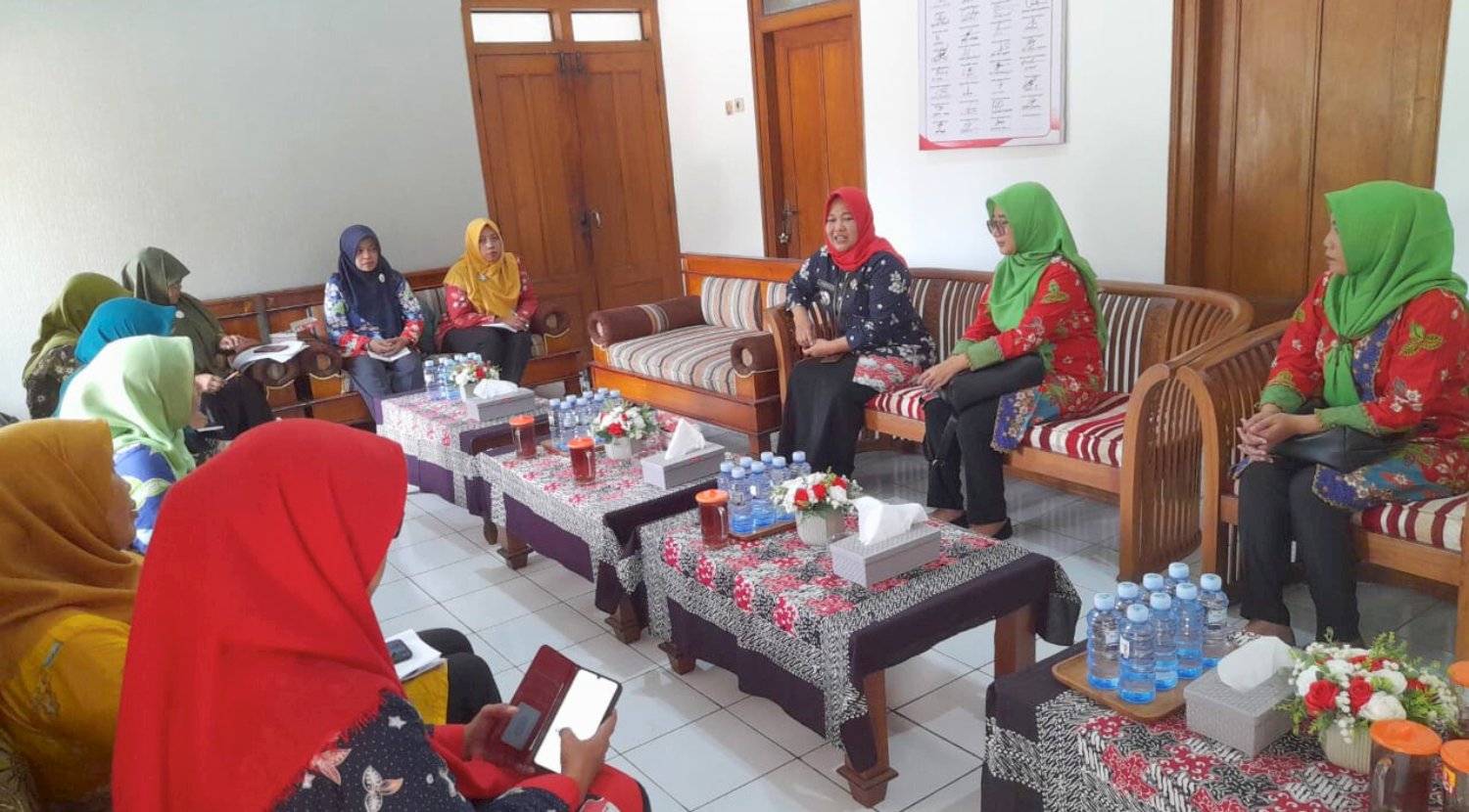 Koordinasi Pembentukan Pengurus Persiapan Gebyar PAUD Tahun 2024 di Kecamatan Juwiring