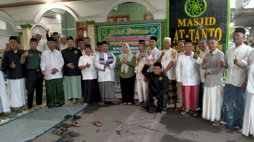 Subuh Berjamaah di Ketitang, Perkuat Silaturahmi dan Nilai Religius