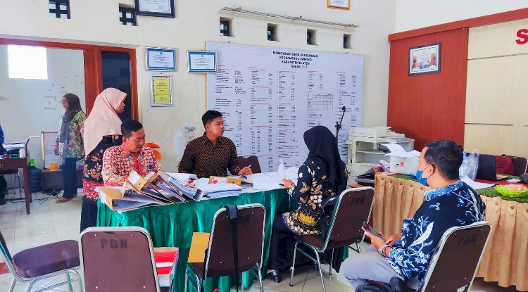 Monitoring dan Evaluasi APBDes 2022 dan APBDes TA. 2023 di Desa Pundungan