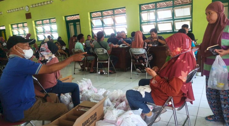 Penyaluran Bantuan Pangan untuk Masyarakat