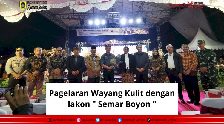 Pagelaran Wayang Kulit dengan lakon " Semar Boyon "