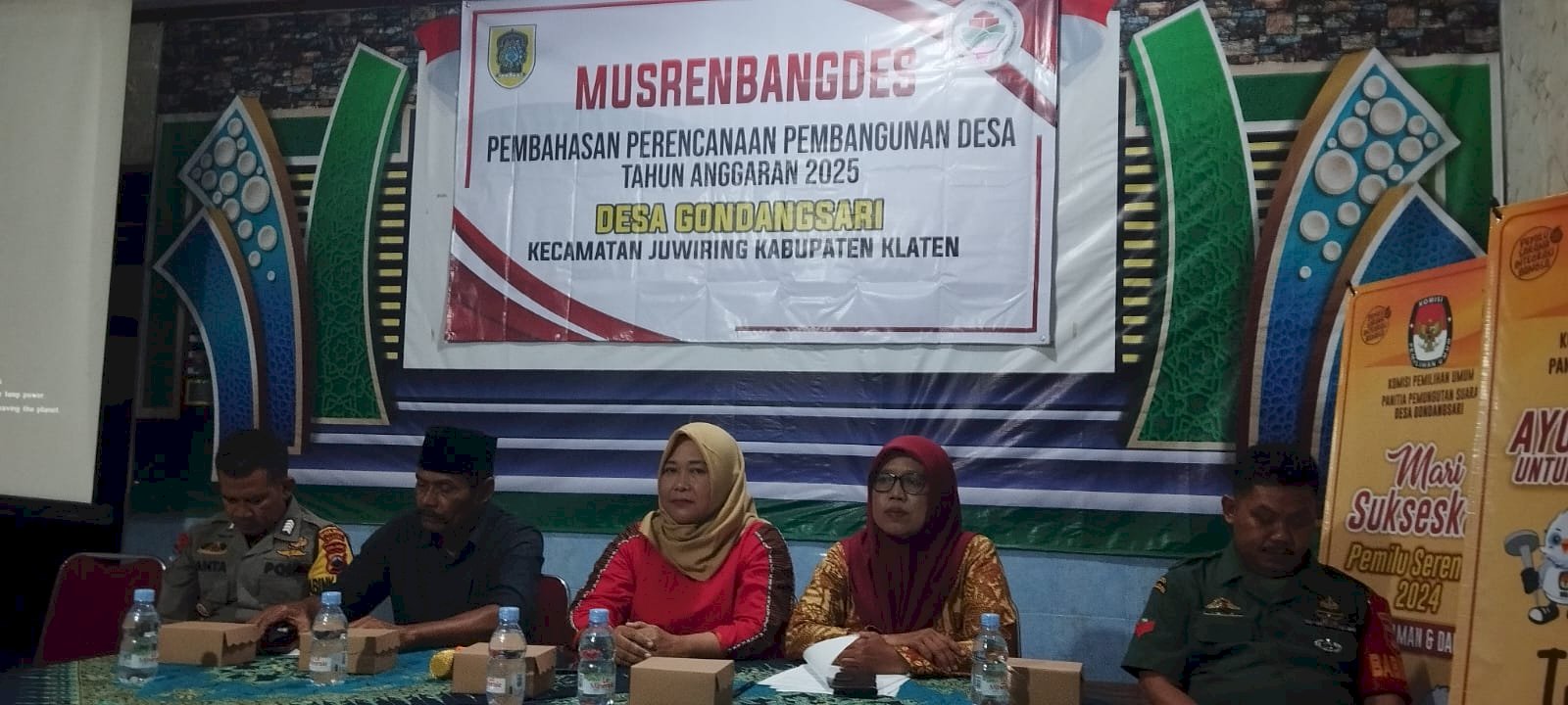 Musrenbang Pembahasan Perencanaan Pembangunan Desa Tahun 2025 di Desa Gondangsari Kecamatan Juwiring