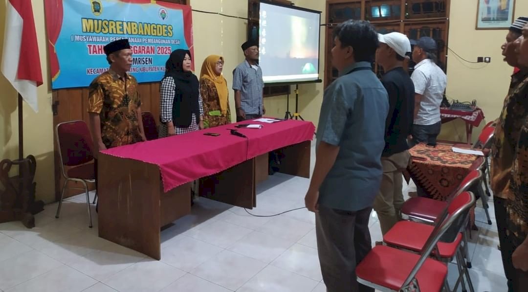 Musrenbang Pembahasan Perencanaan Pembangunan Desa Tahun 2025 di Desa Mrisen Kecamatan Juwiring