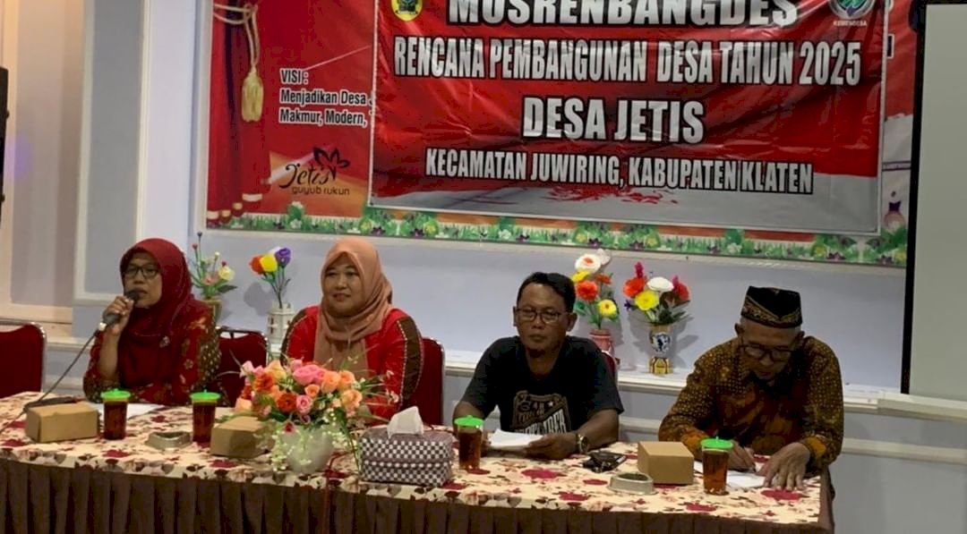 Musrenbang Pembahasan Perencanaan Pembangunan Desa Tahun 2025 di Desa Jetis Kecamatan Juwiring