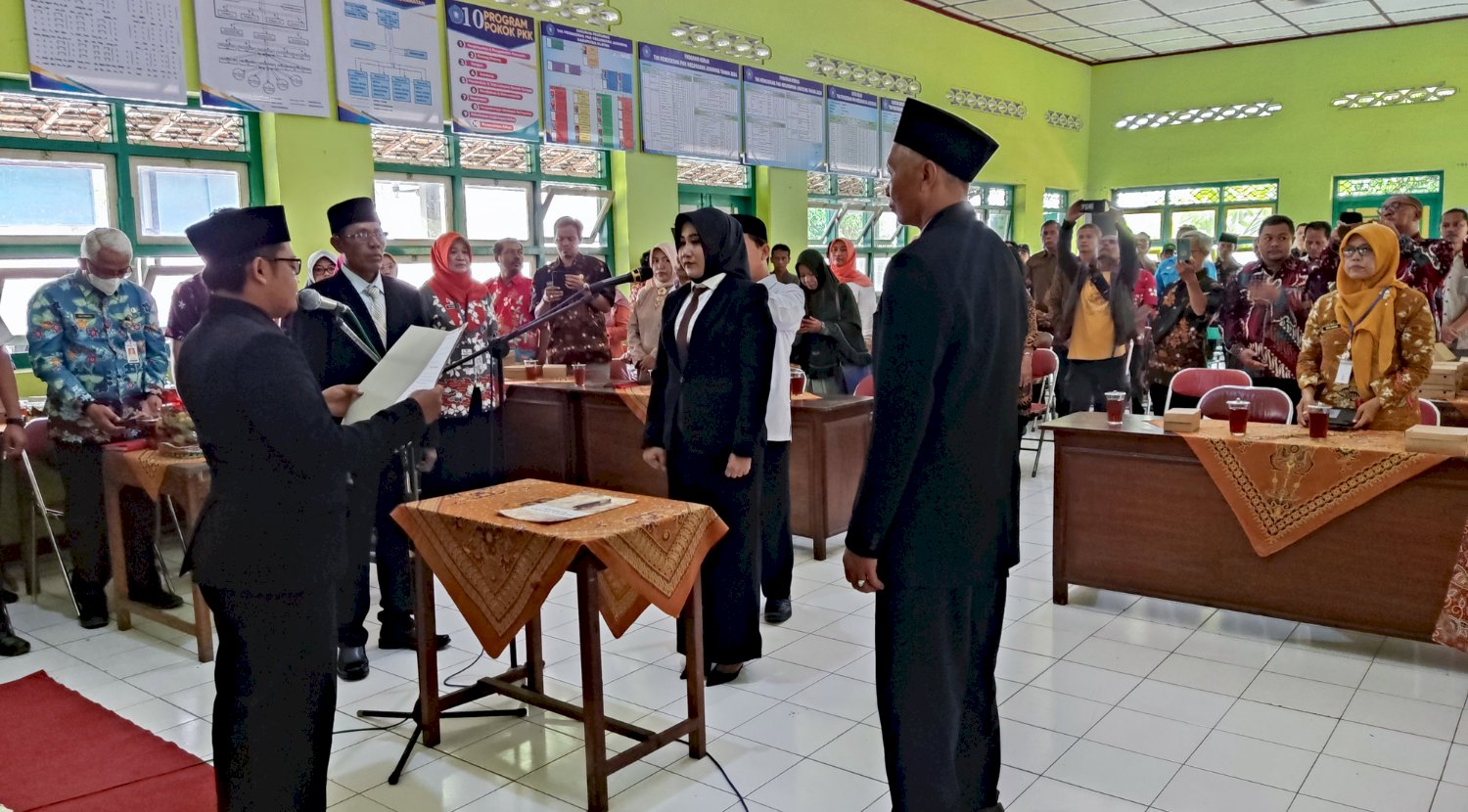 Pelantikan Kepala Dusun III Desa Kenaiban Kecamatan Juwiring