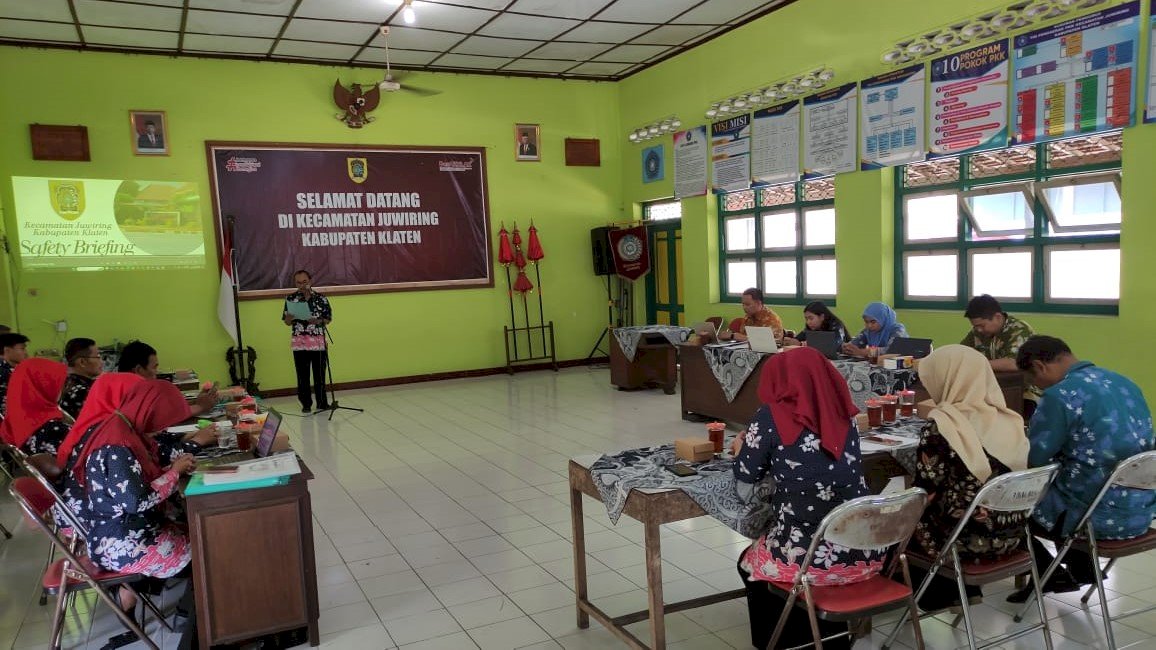 Monitoring dan Evaluasi  (Monev) dari Organisasi di  Kecamatan Juwiring