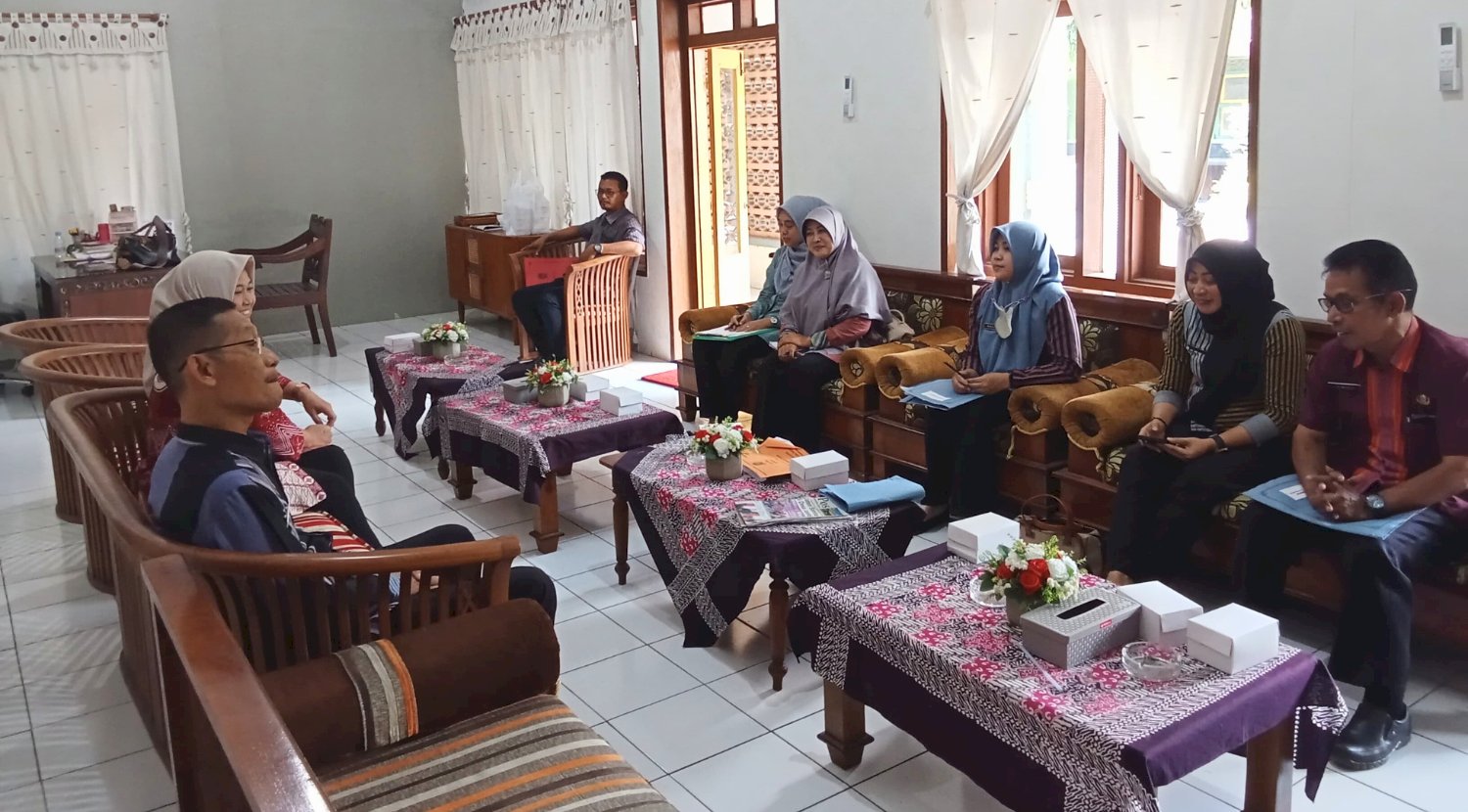 Monitoring dan Evaluasi Keuangan di Kecamatan Juwiring