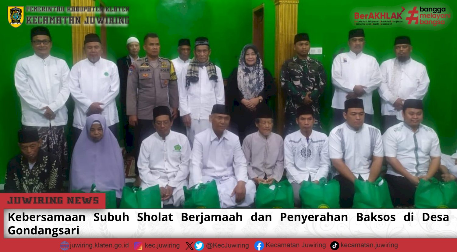 Kebersamaan Subuh Sholat Berjamaah dan Penyerahan Baksos di Desa Gondangasari