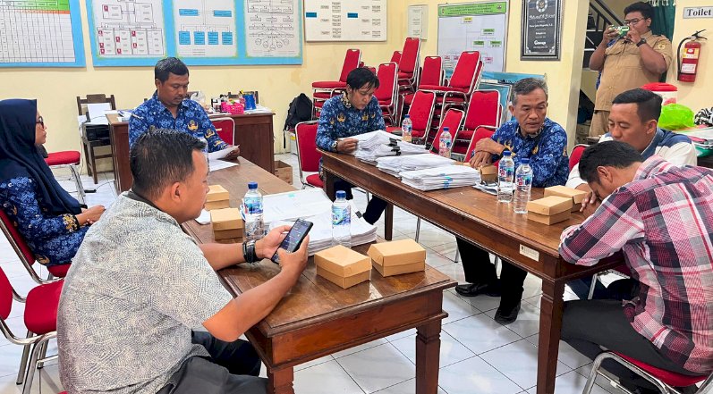 Evaluasi Pengelolaan Dana Desa dari TIM Monev Kecamatan Juwiring di Desa Bolopleret