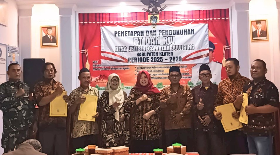 Penetapan Pengukuhan RT & RW Desa Jetis Periode 2025 - 2029