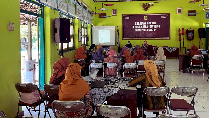 Rapat Koordinasi Pengisian SITIE KEDELAK Kecamatan Juwiring