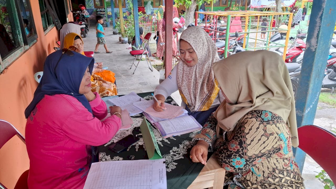 Pada tanggal 21 Mei 2025 pendamping PKH melakukan kunjungan di posyandu desa carikan terkait dengan pemantauan anak KPM PKH dalam ketertiban mengikuti kegiatan posyandu di desa.