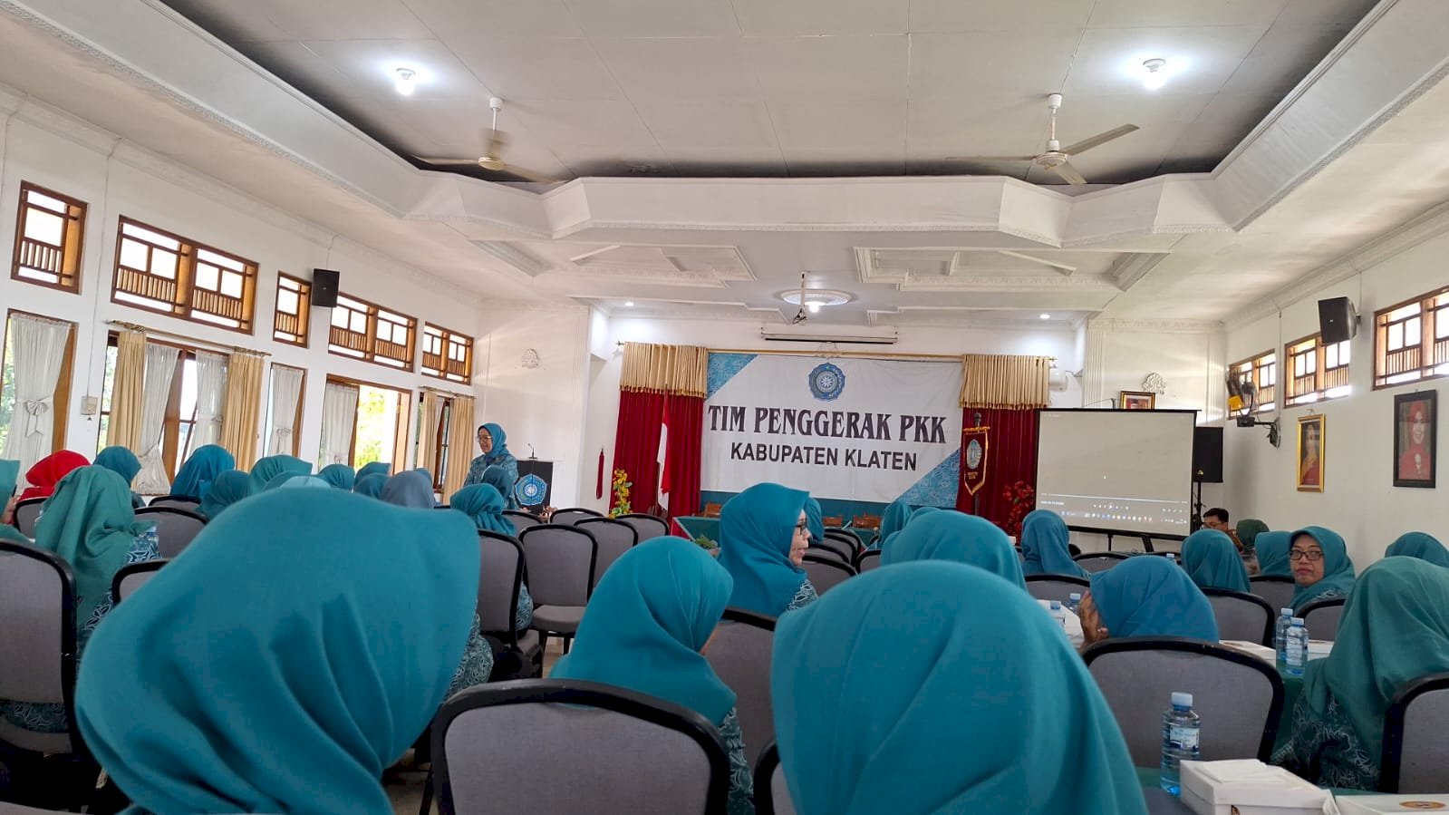 Pertemuan rutin PKK Kab, 11-2-2025