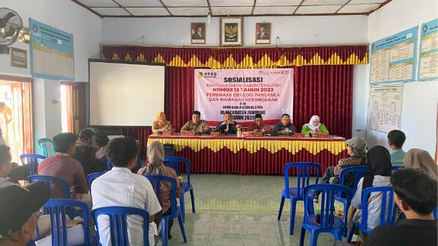 Sosialisasi Perda No. 13 Tahun 2023 Camat Juwiring dan DPRD Klaten Perkuat Ideologi Pancasila di Desa Trasan