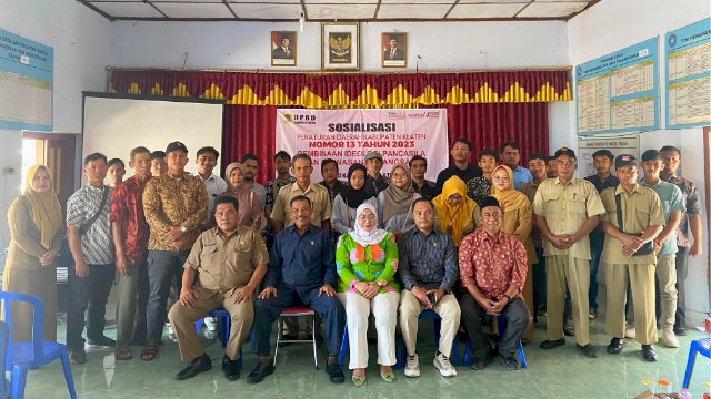 Sosialisasi Perda No. 13 Tahun 2023 Camat Juwiring dan DPRD Klaten Perkuat Ideologi Pancasila di Desa Trasan