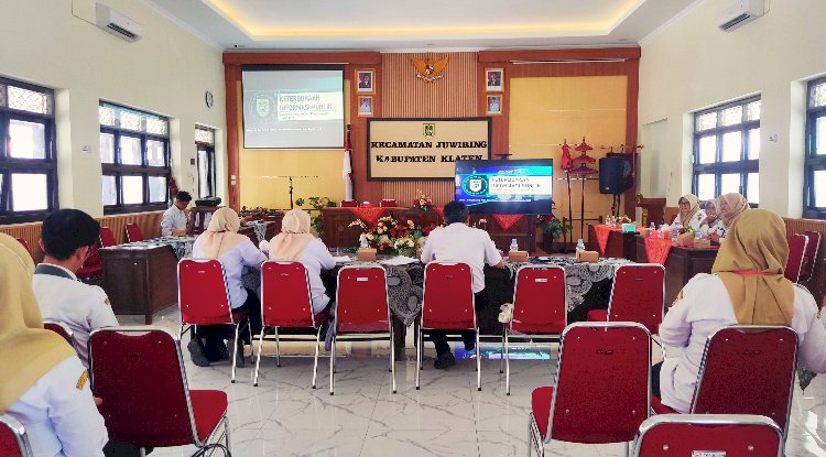 Keterbukaan Informasi Publik Kecamatan Juwiring Tuai Apresiasi dalam Visitasi Tim KIP Kabupaten Klaten